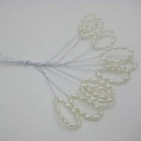 P100IV /SL BUNCH OF IVORY PEARL LOOPS ON SILVER WIRE