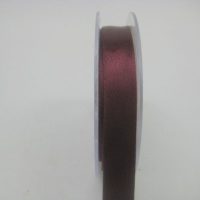 15 MM X 22.5 METRES SATIN RIBBON IN BURGANDY- IF QUANTITY IS MORE THAN 10 PAY £1.05 A ROLL