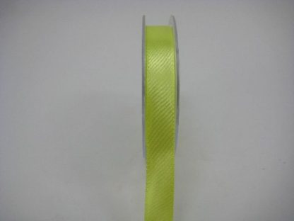 15 MM X 22.5 METRES SATIN RIBBON IN LIME- IF QUANTITY IS MORE THAN 10 PAY £1.05 A ROLL